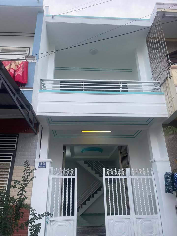 Nhà TĐC Hòn Xện - Đường Nguyễn Khoái 60m² giá 4.8 tỷ - Gần biển, tiện ích đầy đủ!