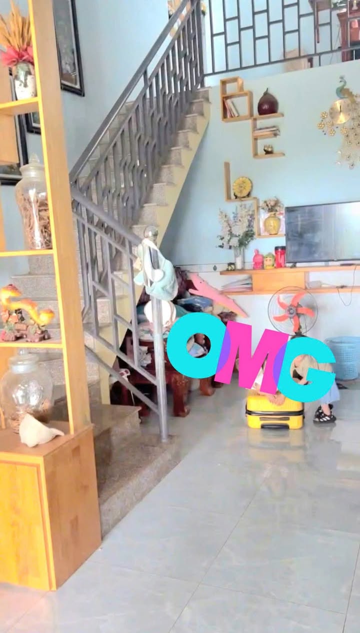 Nhà gác lửng Tân Xuân 225m² giá 1.45 tỷ - Đường thông kinh doanh sầm uất!