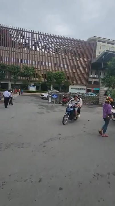 Bán gấp FrontHouse mặt tiền đường Hoàng Hữu Nam 454m² giá 59 tỷ - Kinh doanh sầm uất!