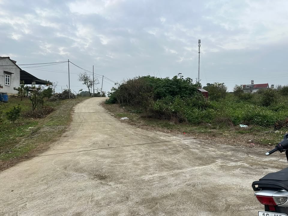 Đất thổ cư 7300m² tại Thảo Nguyên, Mộc Châu - Giá chỉ 30 tỷ, cơ hội đầu tư lý tưởng!