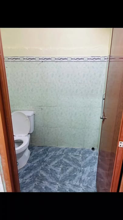 Nhà nguyên căn cho thuê mặt tiền Đường 14, Thủ Đức 40m² - Gần nhiều trường đại học