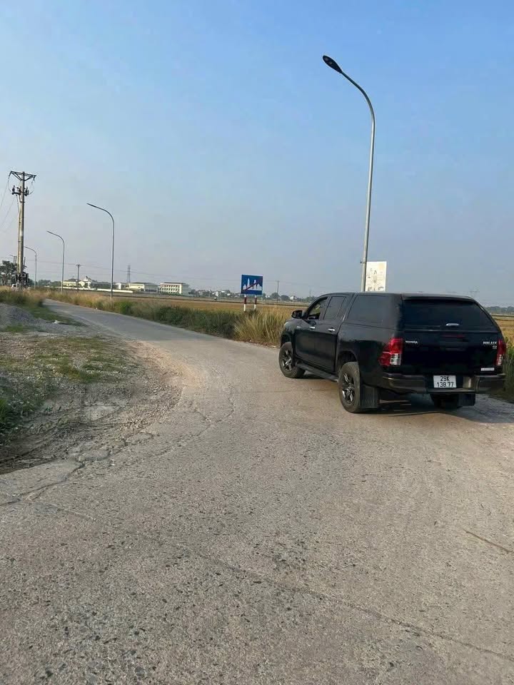 Đất mặt đường Trục Chính Tri Trung Phú Xuyên 200m² giá 7.8 tỷ - Kinh doanh siêu đỉnh!