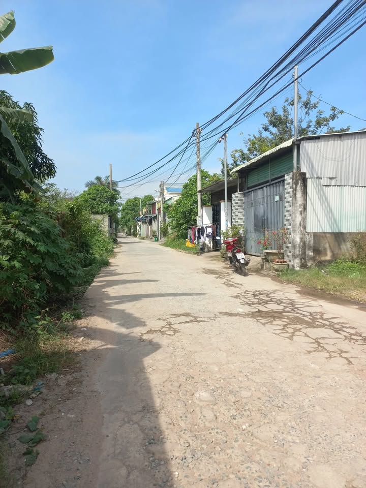 Đất nền Trảng Bom 120m² giá 1.25 tỷ - Sổ riêng, mặt tiền đường bê tông