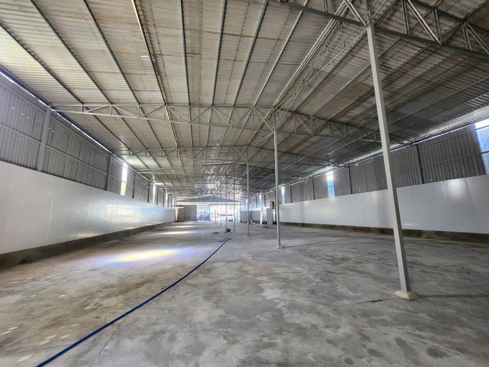 Nhà xưởng cho thuê mặt tiền đường Đồng Khởi 1400m² - Thích hợp mọi ngành nghề