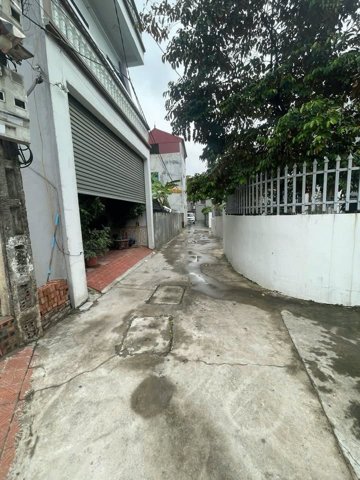 Đất nền Phù Lỗ, Sóc Sơn 88m² giá 3 tỷ - Sổ đỏ chính chủ, dân cư đông đúc!