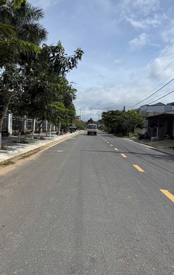 Đất thổ cư đường Trần Hưng Đạo, Thạnh Mỹ, 115m² chỉ 2.3 tỷ - Cơ hội đầu tư hấp dẫn!