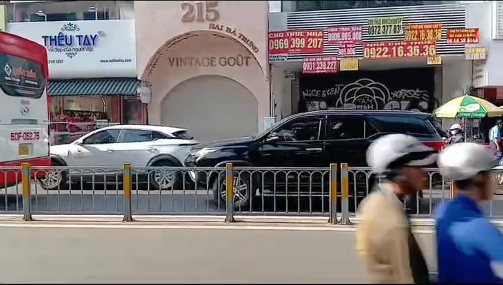 Bán nhà mặt tiền Hai Bà Trưng Quận 3 - Diện tích 176m² giá 192 tỷ - Sổ hồng riêng, đầu tư sinh lời!