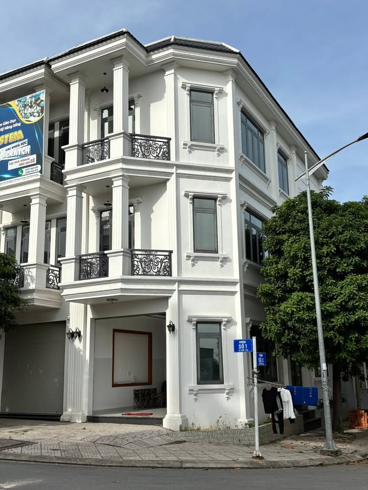 Nhà phố An Phú 79m² giá 5.8 tỷ - Đầy đủ nội thất, 2 mặt tiền