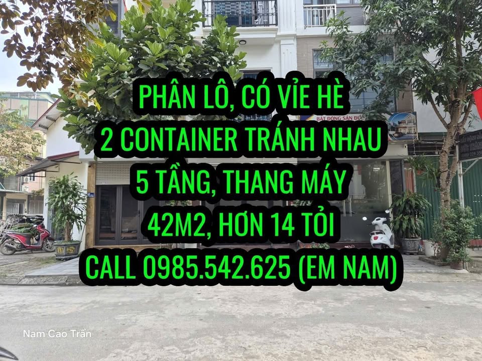 Nhà Phố Mặt Ngõ Container 42m² giá 14 tỷ - Sẵn sàng làm văn phòng hoặc cho thuê!