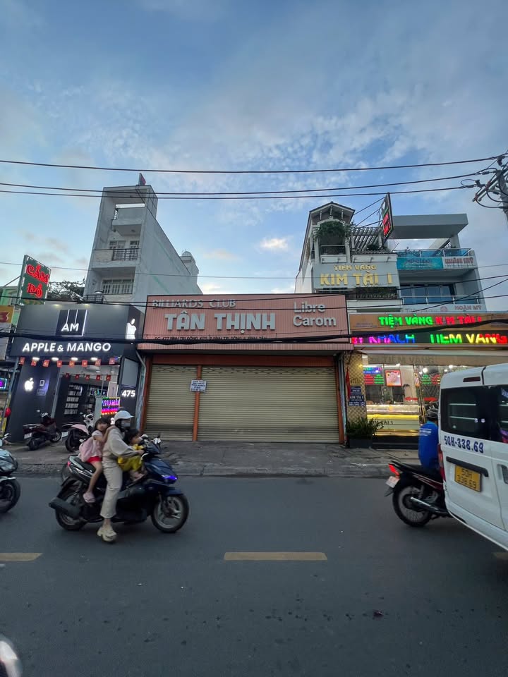 Nhà mặt tiền Lê Văn Quới 280m² - Vị trí đẹp kinh doanh sầm uất!