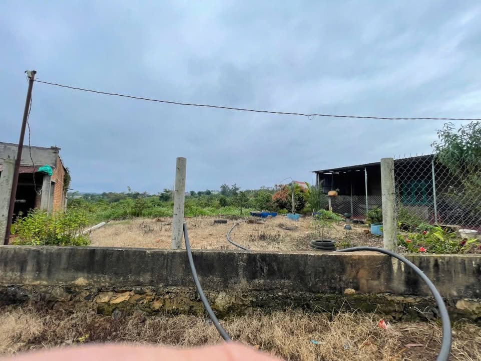 Đất nền Tam Giang, Krông Năng 400m² giá 3 tỷ - Sổ đỏ chính chủ