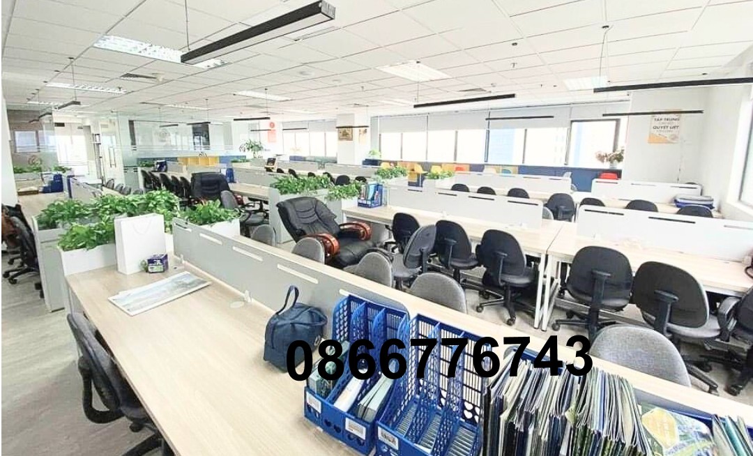 Văn phòng cho thuê lô góc tại Discovery Complex Cầu Giấy 500m² - Sẵn sàng làm việc ngay!