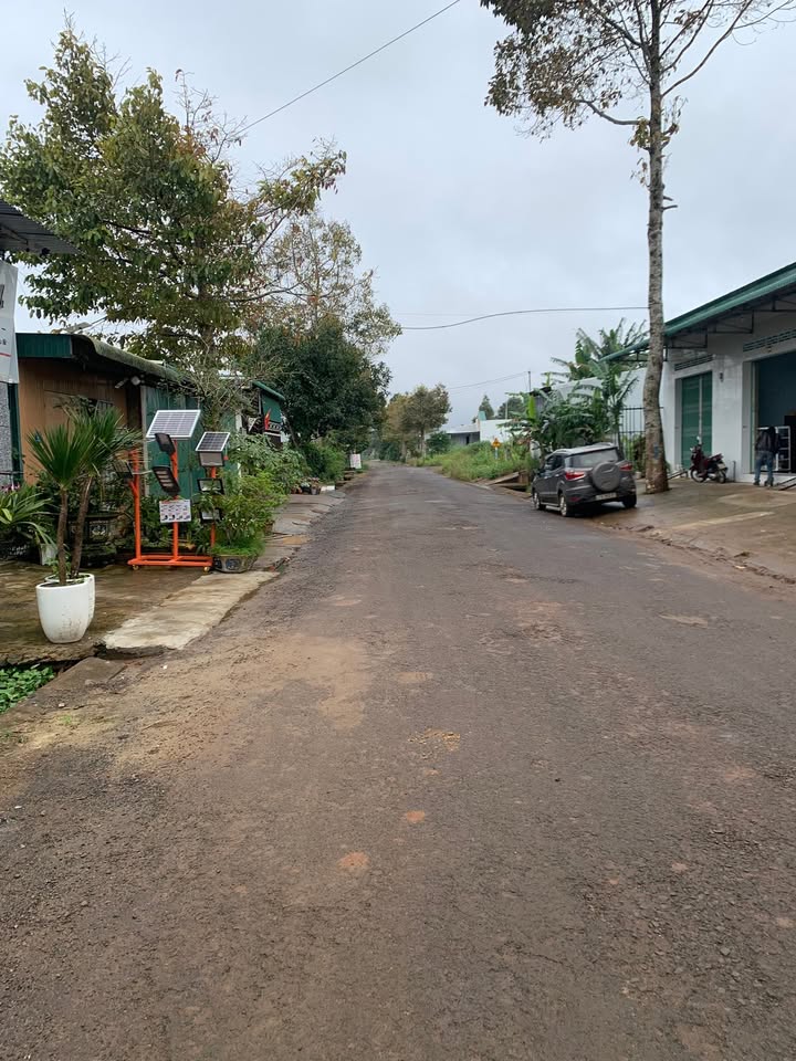 Đất nền thổ cư 397.5m² đường Nguyễn Thị Minh Khai - Giá 3.45 tỷ VND, đầu tư sinh lời!