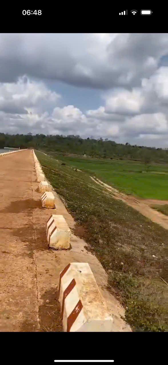 Đất thổ cư 5500m² tại Buôn Hồ, Đắk Lắk - Giá chỉ 1.35 tỷ, sổ đỏ chính chủ!