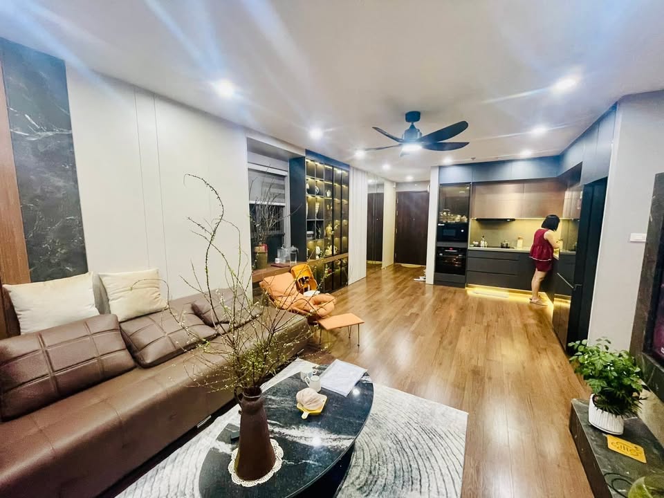 Căn hộ Tân Tây Đô 78m² giá 5.2 tỷ - Nội thất cao cấp, vào ở ngay!