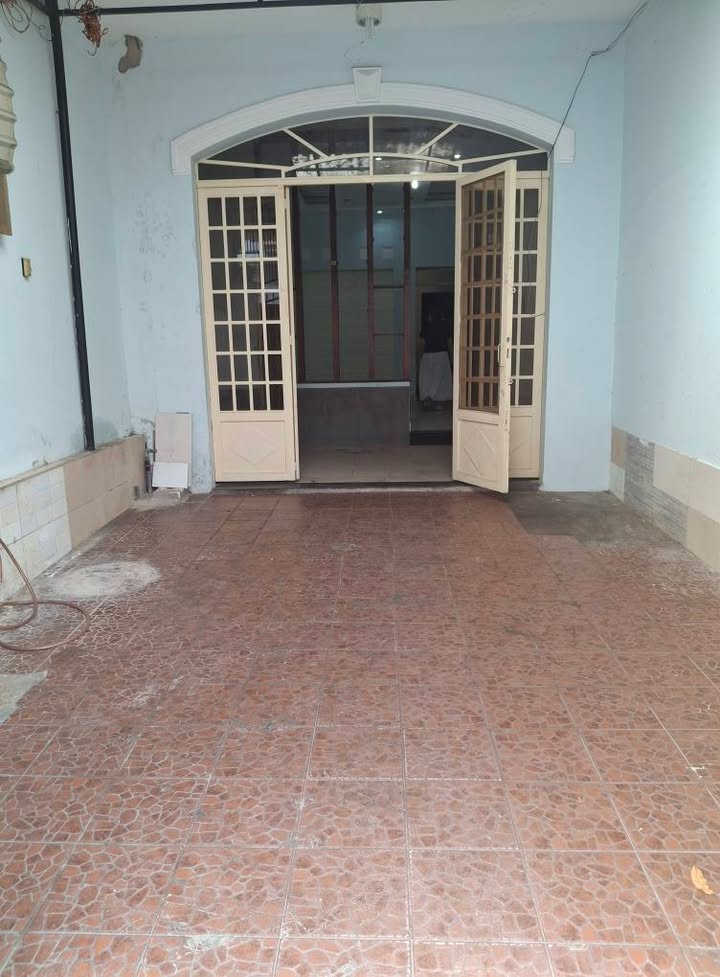 Nhà cho thuê đường nội bộ Tây Thạnh 100m² giá 15 triệu - Khu an ninh yên tĩnh!