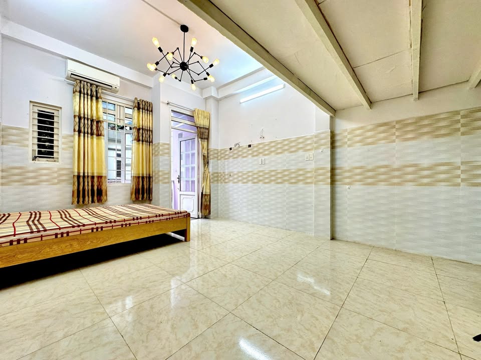 Phòng cho thuê tại Đô Đốc Long, Tân Quý, Tân Phú - Full nội thất, giờ giấc tự do!