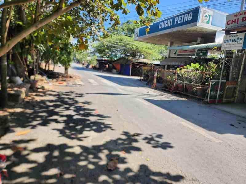 Đất nền DT825 Đức Hòa 160m² giá 900 triệu - Gần Phà Trà Cú!