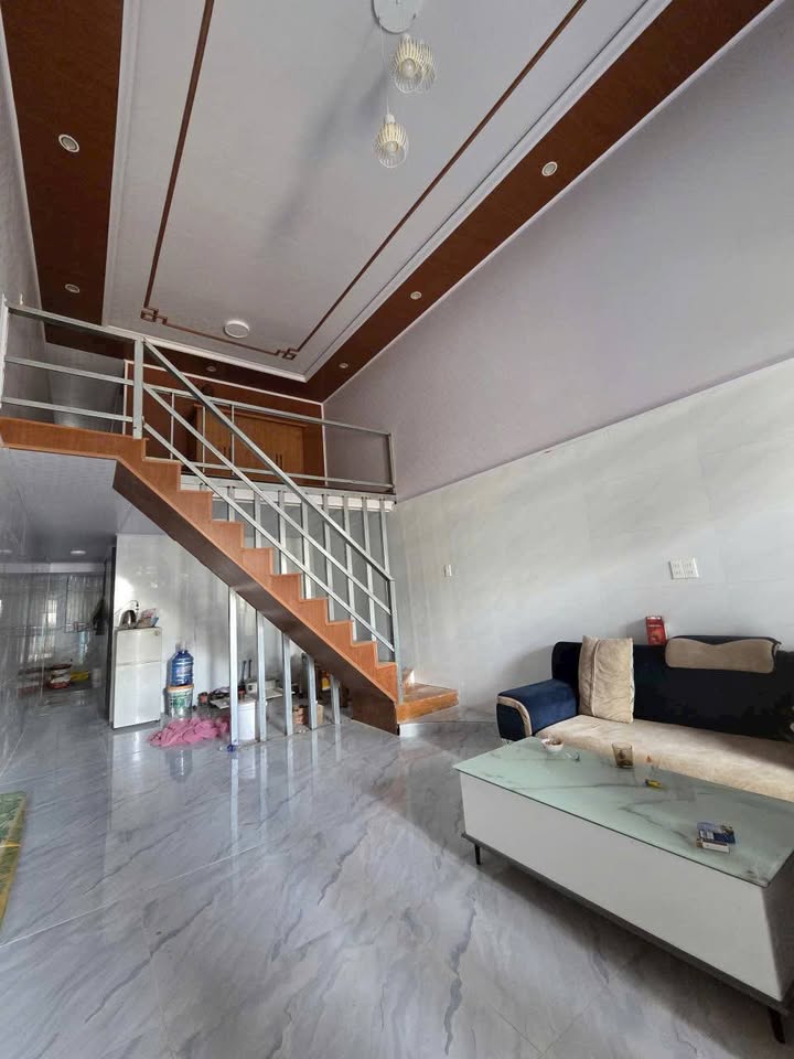 Nhà Vạn Hạnh Đà Lạt 72m² giá 1.9 tỷ - Sổ hồng chính chủ, ô tô vào tận nhà!