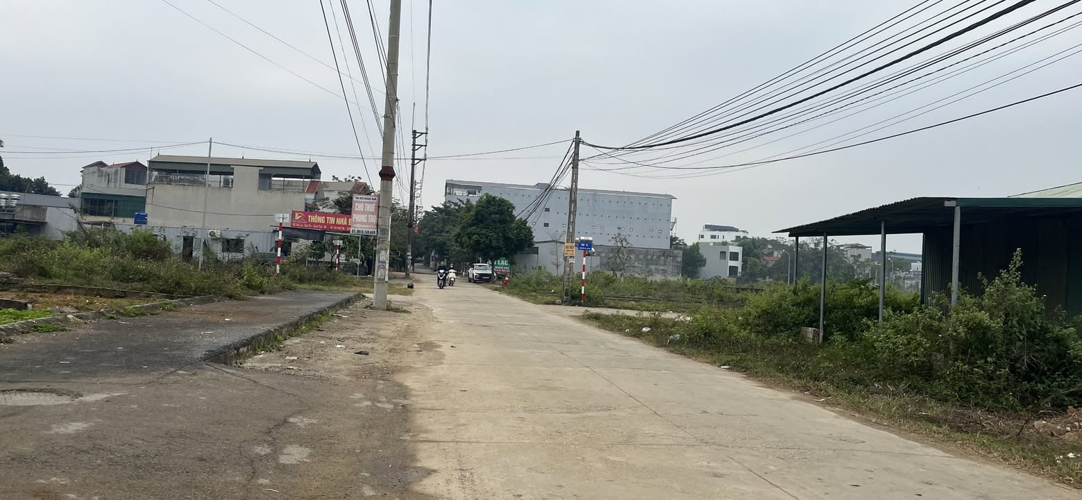 Đất nền Phú Cát, Quốc Oai 100m² giá chỉ 2 tỷ - Sẵn hàng ngay!