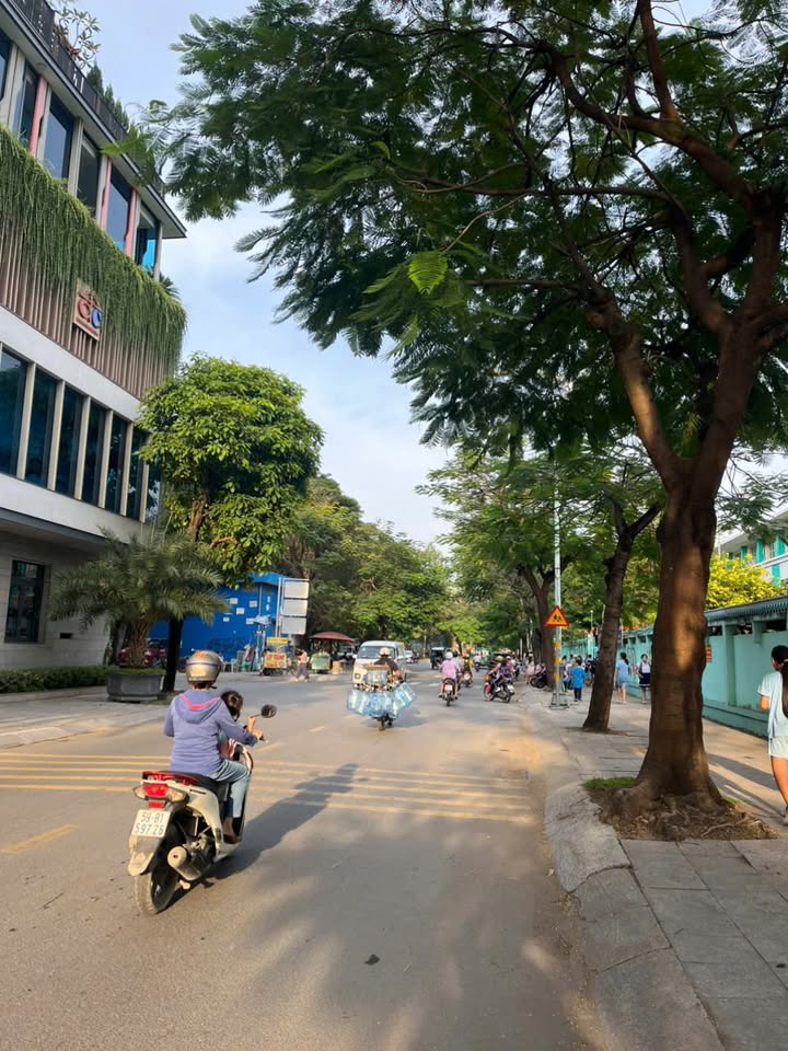 Nhà nguyên căn cho thuê tại đường Nguyễn Duy Trinh, Thủ Đức - Diện tích 152m², chỉ 12 triệu/tháng!