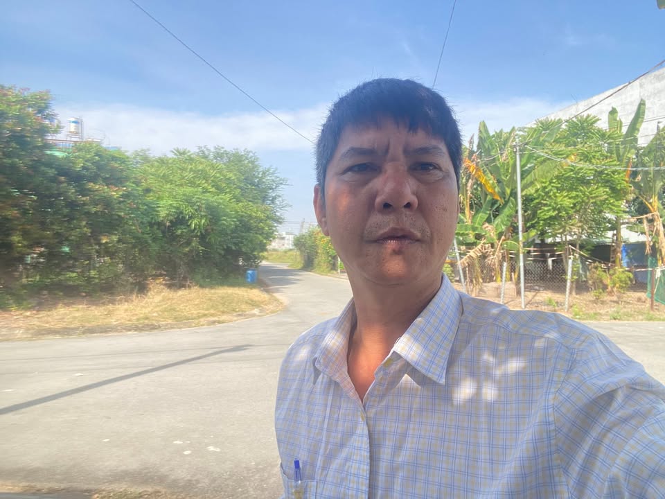 Đất góc ngã tư Tân Đông Hiệp 160m² giá chỉ 6 tỷ - Cơ hội vàng đầu tư!