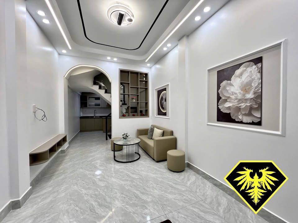 Nhà 3,5 tầng Miếu Hai Xã, Lê Chân 27m² giá 2.39 tỷ - Thiết kế hiện đại, tiện nghi đầy đủ!