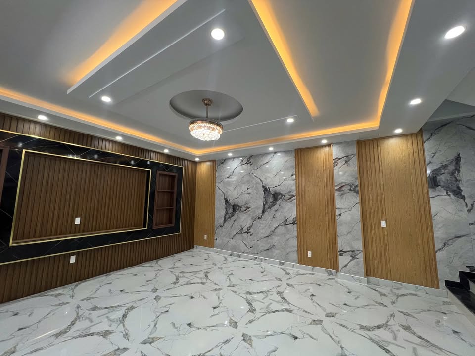 Nhà 3.5 tầng Đồ Sơn 61m² giá thỏa thuận - Chính chủ bán gấp!