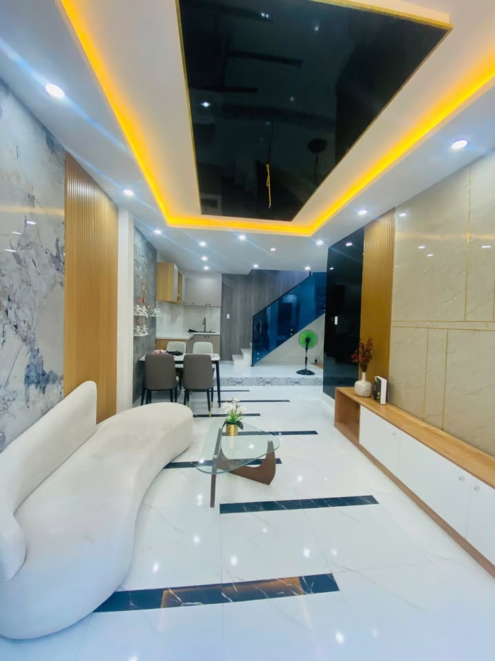 Nhà 2 tầng đường Trần Cao Vân, Thanh Khê 41m² giá 3,7 tỷ - Chính chủ, sẵn sàng vào ở!