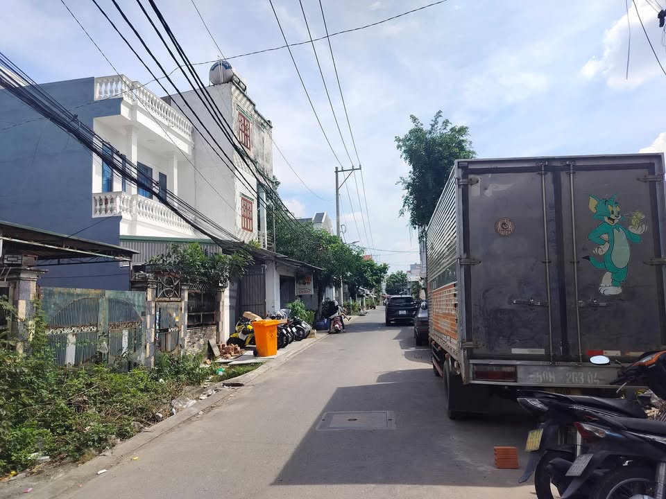 Đất Hẻm 10m Hương Lộ 80, Hóc Môn 110m² chỉ 5.25 tỷ - Đầu tư sinh lời ngay!