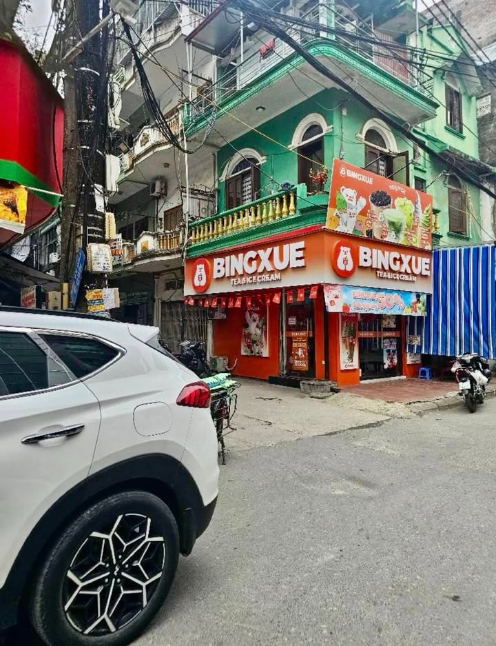 Nhà phố Phú Diễn, Từ Liêm 45m² giá 8.8 tỷ - Ô tô vào tận nhà!