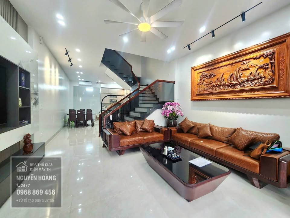 Nhà mới xây 4 tầng KĐT An Hoạch 75m² giá 6 tỷ - Sang trọng, đầy đủ nội thất!