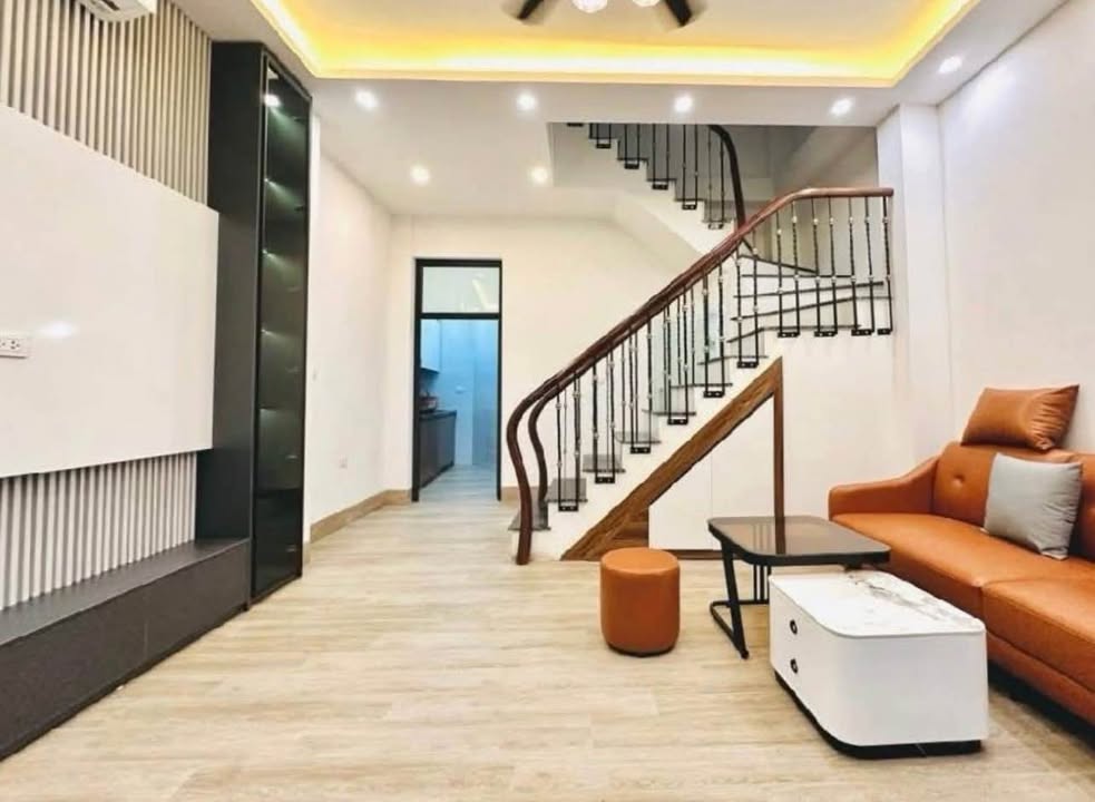 Nhà phố Hàng Bột Đống Đa 32m² giá 6 tỷ - Thiết kế 4 tầng thoáng đãng!