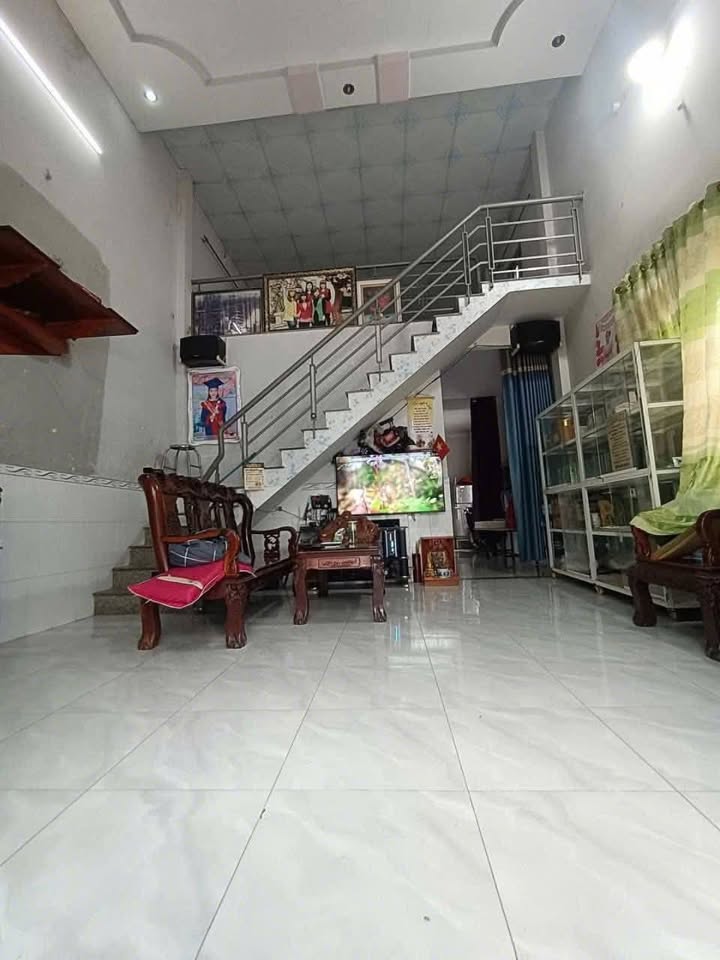 Nhà cho thuê KDC Tứ Hải, Tân Đông Hiệp, Dĩ An 65m² - Giá chỉ 4 triệu/tháng!