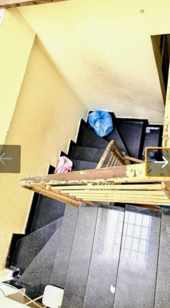 Nhà 2,5 tầng mặt tiền Huỳnh Thúc Kháng, Hải Châu 30m² giá 5.15 tỷ - Kinh doanh sầm uất!