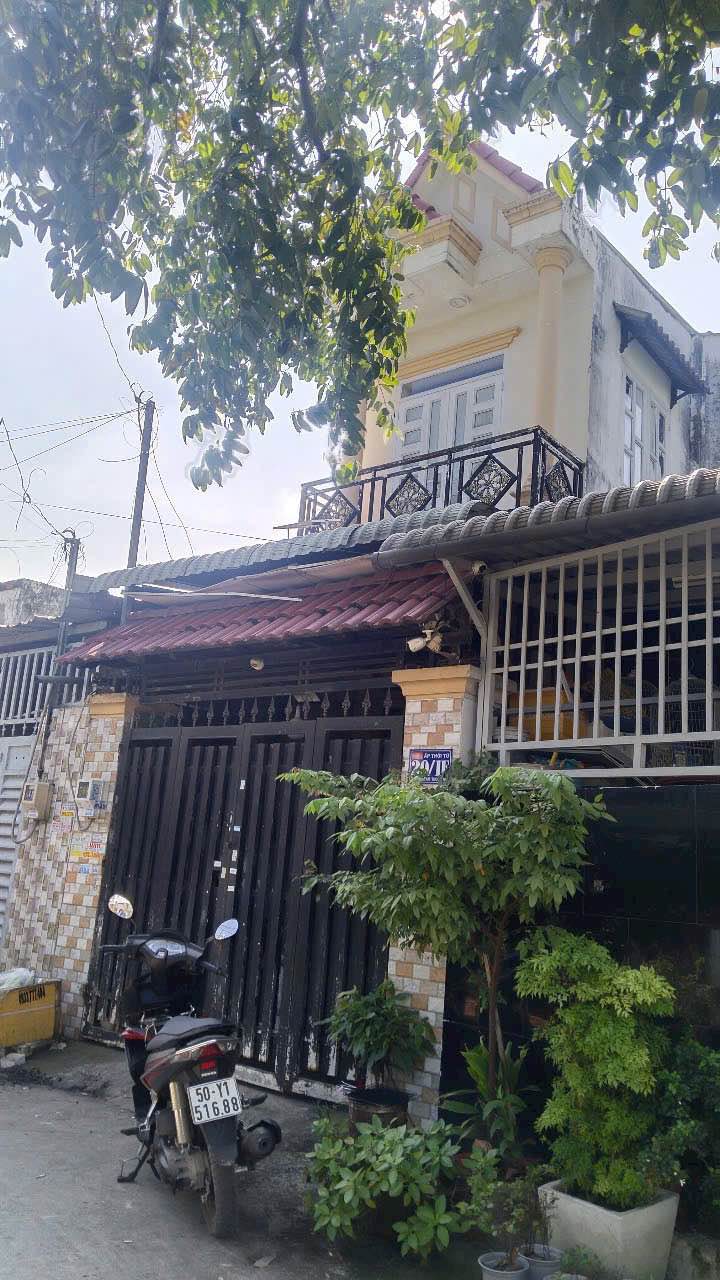 Nhà phố Thới Tam Thôn, Hóc Môn 62m² giá 2.7 tỷ - Sổ hồng riêng, đường xe tải thông