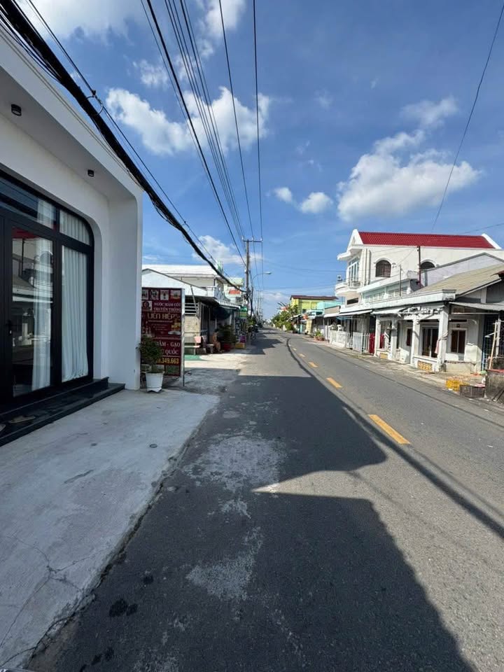 Nhà mặt tiền Trần Khánh Dư, Rạch Giá 90m² giá 2.2 tỷ - Vừa ở vừa kinh doanh!