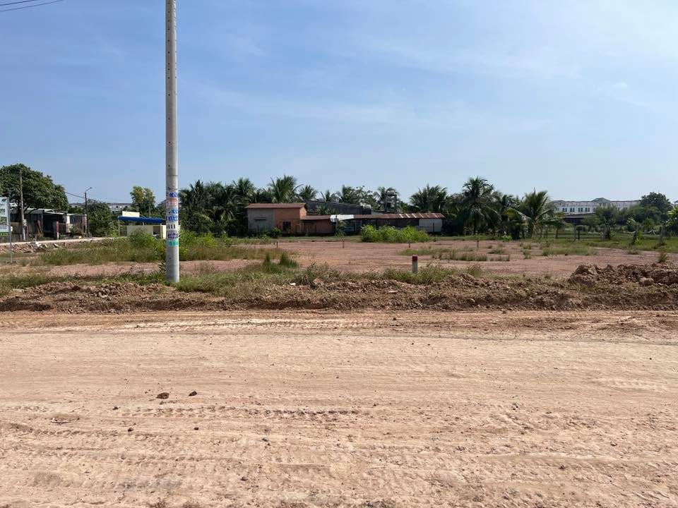 Đất nền mặt tiền đường Bụi Tre, Hậu Nghĩa, 160m² - Cơ hội đầu tư hấp dẫn!