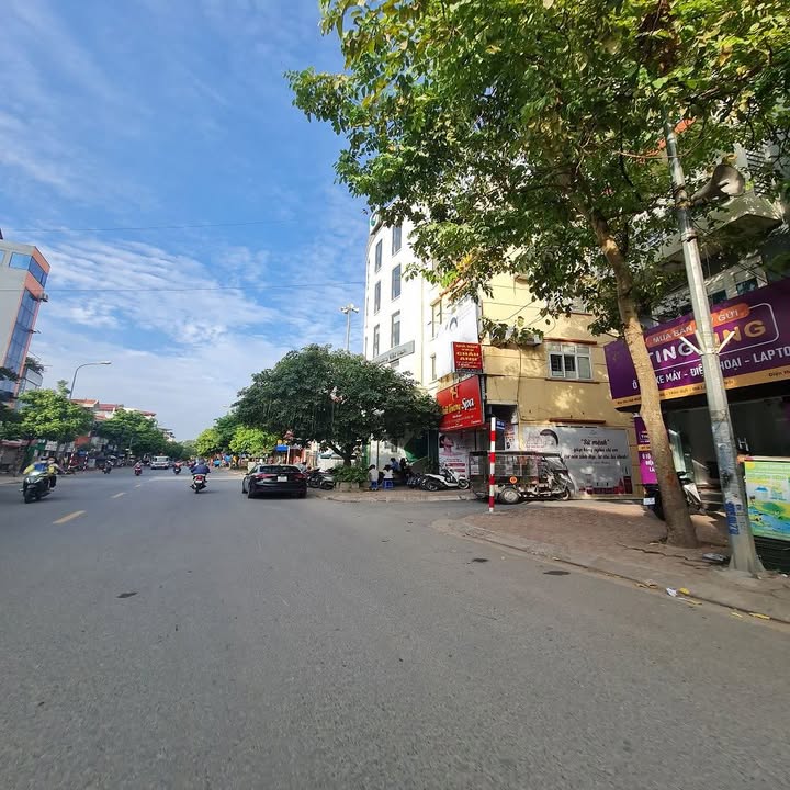 Nhà 2 tầng Đặng Xá, Gia Lâm 60m² giá 7 tỷ - Sổ đỏ chính chủ, ô tô vào nhà!