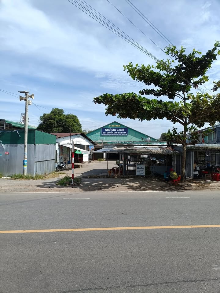 Đất thổ cư tại ấp 2, xã Gia Canh, Định Quán, Đồng Nai 165m² - Sổ hồng riêng, giá chỉ 700 triệu!