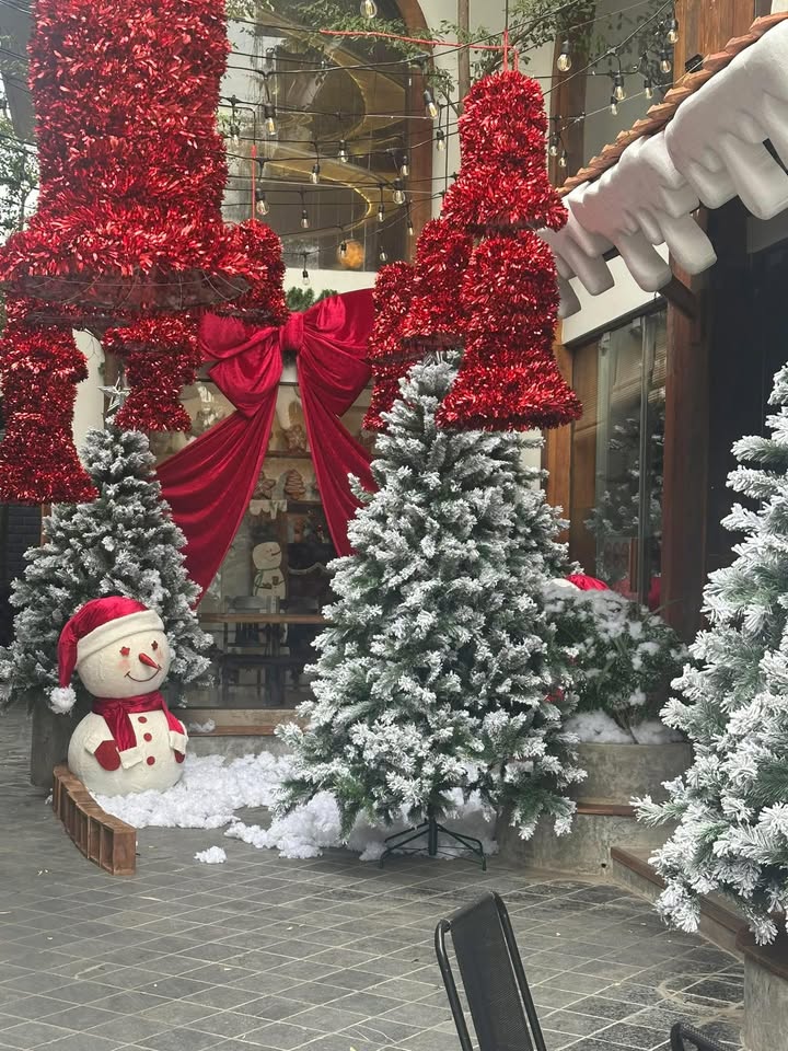 Mặt bằng kinh doanh phố Đặng Tiến Đông 65m² giá 30 triệu - Vị trí đắc địa, kinh doanh thuận lợi!