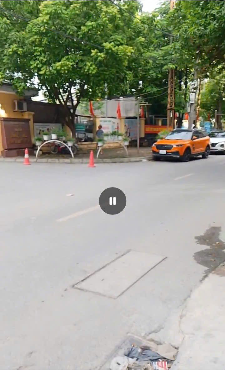 Nhà cho thuê tại Trung Kính, Cầu Giấy - 4 tầng mới đầy đủ nội thất