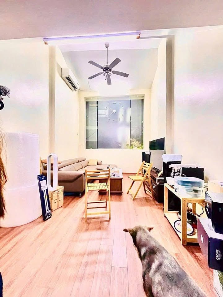 Nhà 5 Tầng Đẹp Ngõ 221 Tôn Đức Thắng, Đống Đa 30m² giá 11.8 tỷ - Chủ Tặng Nội Thất Nhập Khẩu!