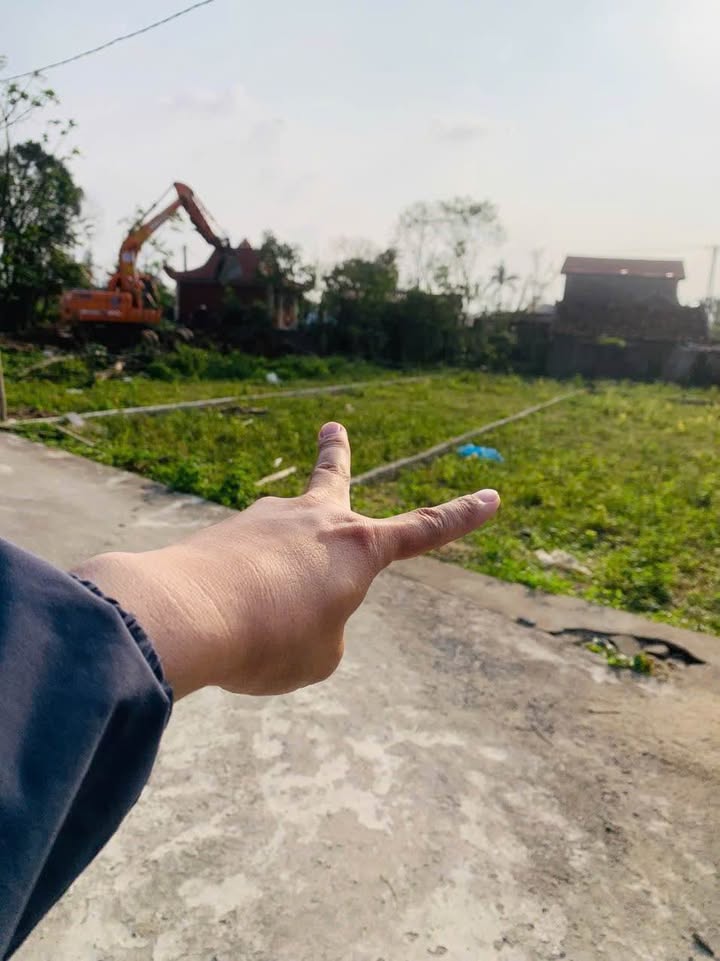 Đất thổ cư Vinh Lộc 100,5m² giá 1.45 tỷ - Vị trí thuận tiện cho an cư!