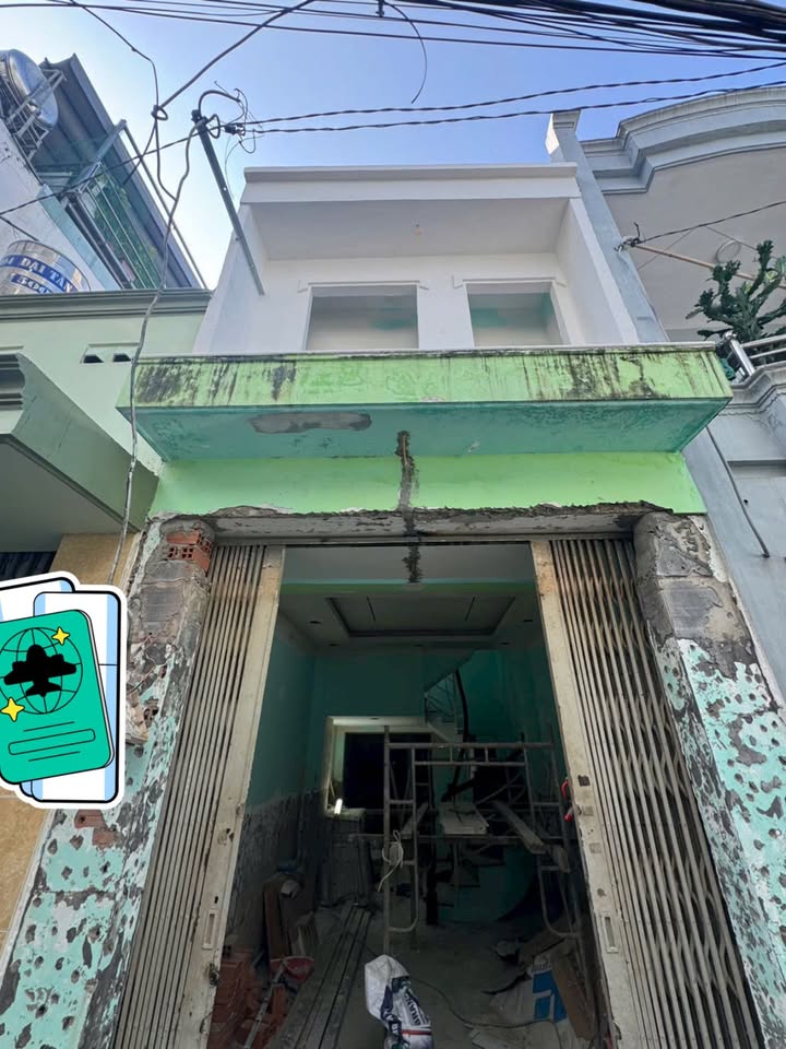 Nhà 2 Lầu 5 Phòng Ngủ Hẻm Số 12, Bình Hưng Hoà A, 3.75 Tỷ - Sẵn Sàng Vào Ở!