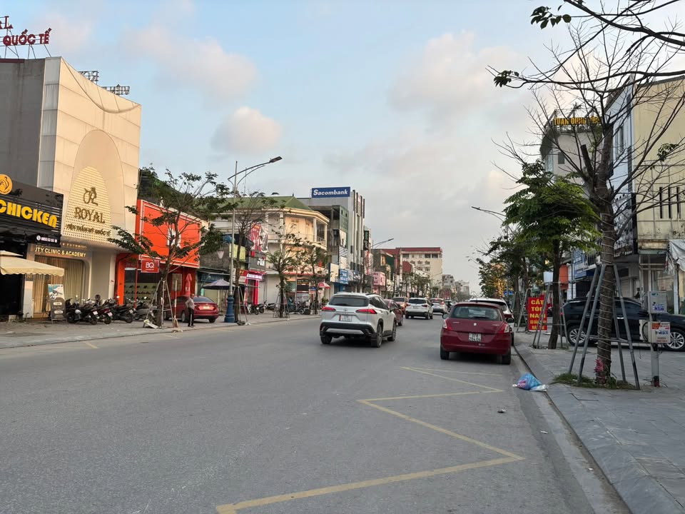 Nhà cấp 4 tại đường Nguyễn Văn Cừ, Vinh 93m² giá 5 tỷ - Chính chủ bán gấp!