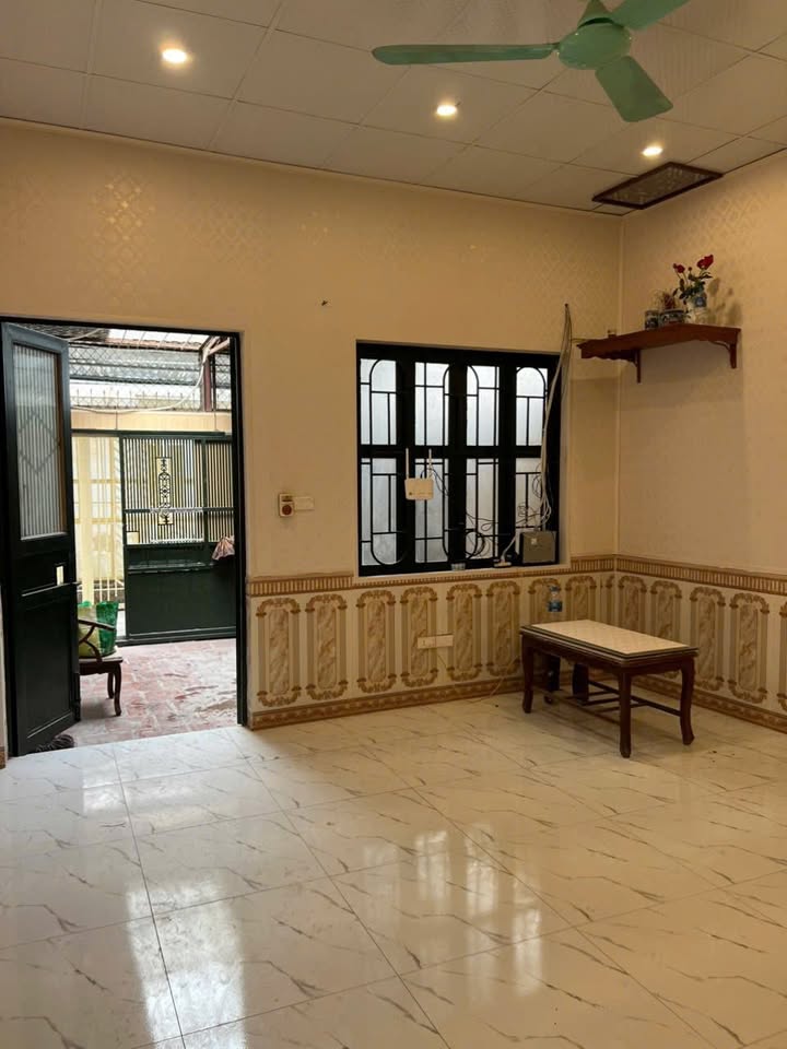 Nhà thuê ngõ 137 Trần Hòa 70m² giá thỏa thuận - Thoáng mát, tiện ích đầy đủ!