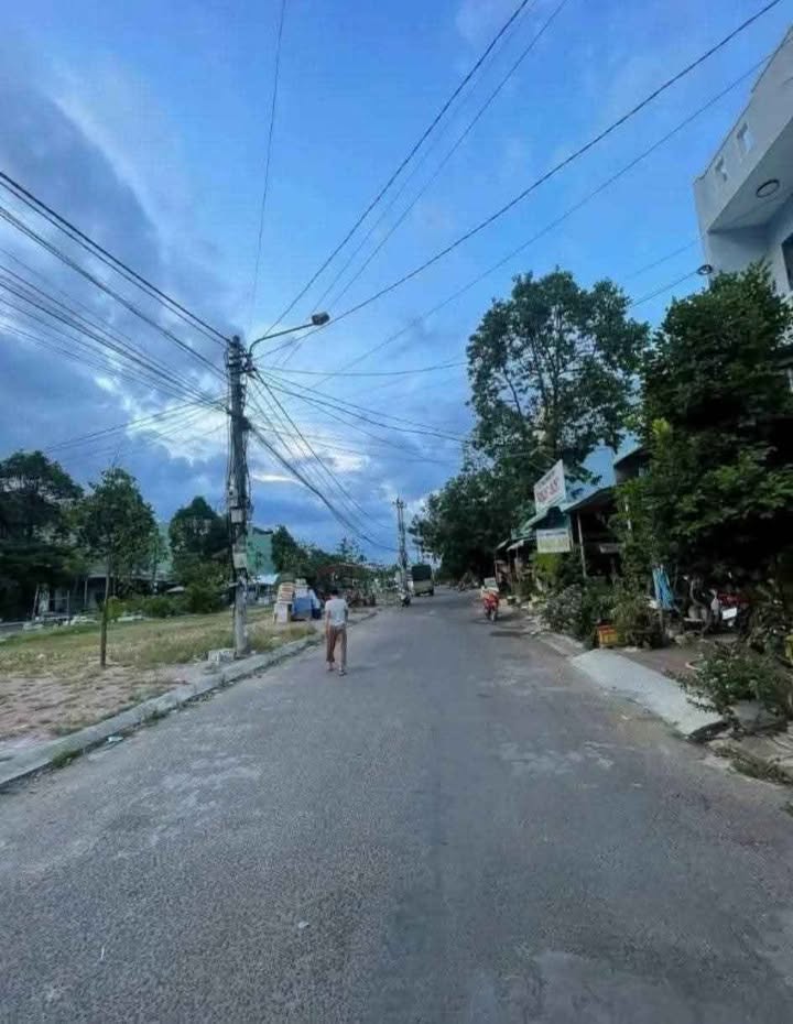 Nhà mặt tiền Thành Thái, Quy Nhơn 50m² giá 3 tỷ - Sổ đỏ chính chủ!