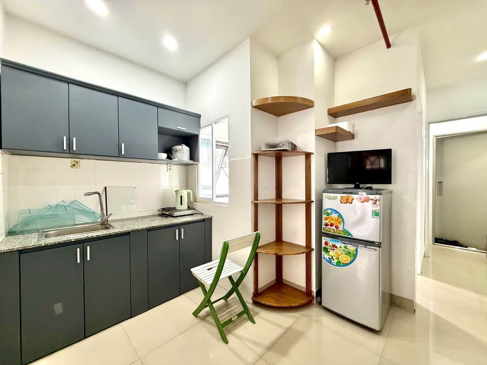 Căn hộ cho thuê hẻm 100 Hùng Vương, Lộc Thọ, Nha Trang 45m² giá 6.5 triệu - Không chung chủ, an ninh tốt!