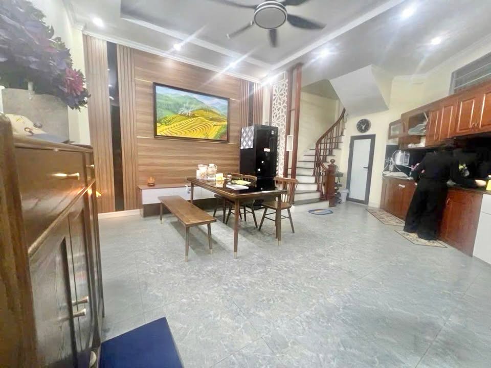 Nhà lô góc Phương Liệt, Thanh Xuân 43m² giá 10 tỷ - Đầu tư sinh lời lý tưởng!